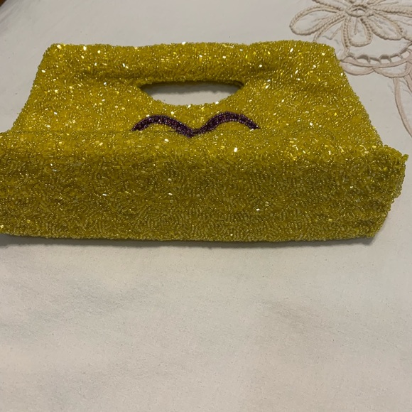 Moyno New York Vintage Yellow & Purple Sequins Beads Clutch Purse - Picture 3 of 12